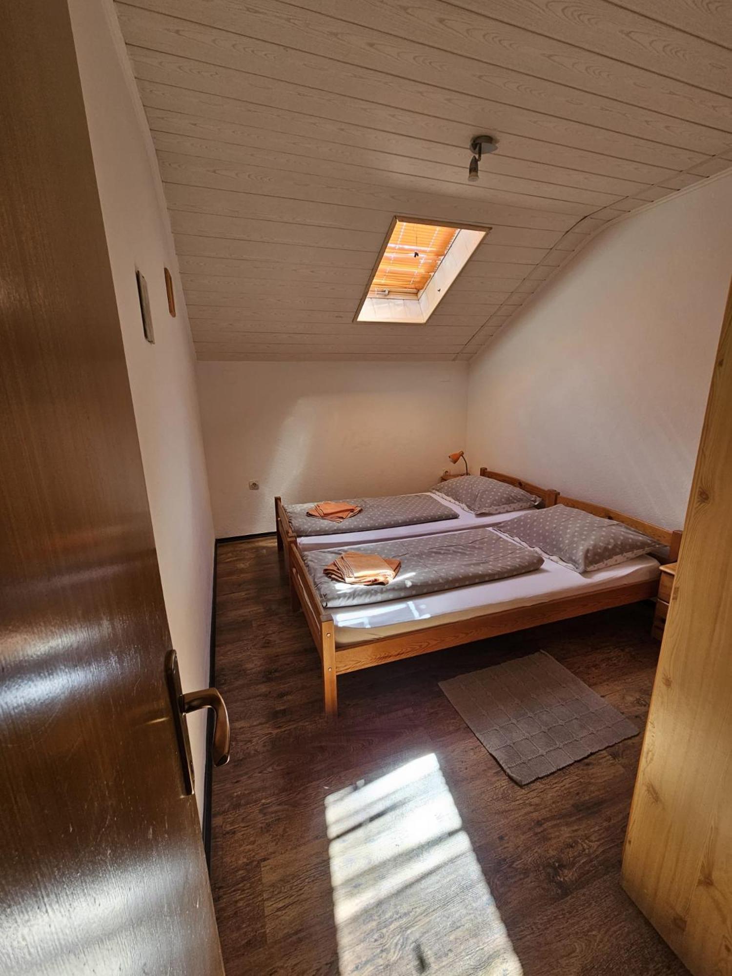 House Petra Apartment Rakovica Bagian luar foto